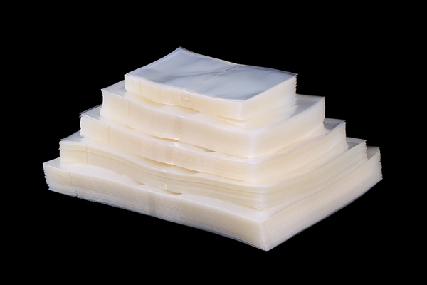PET composite PE packaging bags: How to provide the best protection for your products?